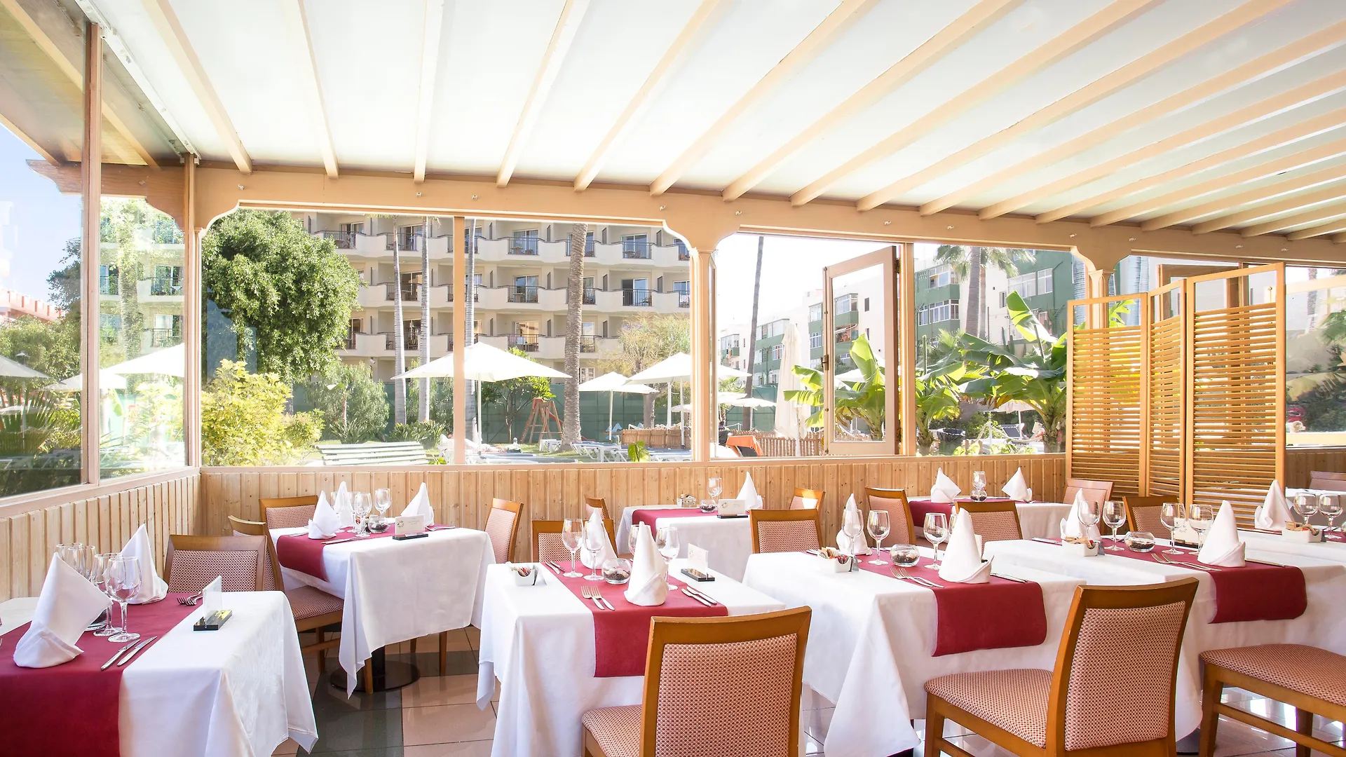 Be Live Adults Only Tenerife Hotel Puerto de la Cruz  4*, Puerto de la Cruz (Tenerife)